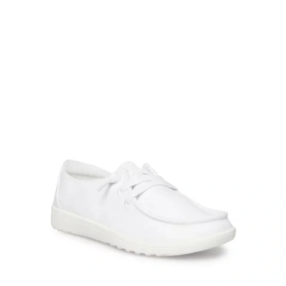 New Madden Girl Women's Yasmin Sneaker in white - Picture 1 of 4